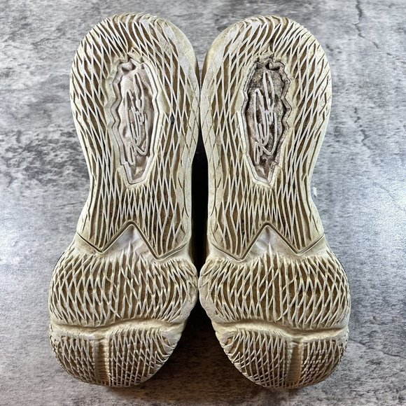 Nike Lebron 17 Low Shoe Mens Size 5 Women’s 6.5 Gray Orange Basketball Sneaker - Picture 8 of 8